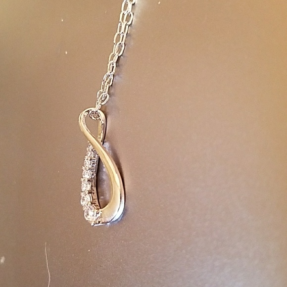 18k WGP cubic zirconia necklace boutique nwot 18” - Picture 10 of 15